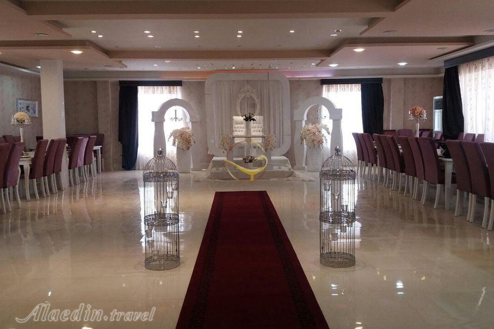 سالن مراسم ویلاهای کوهستانی ارس جلفا | علاءالدین تراول