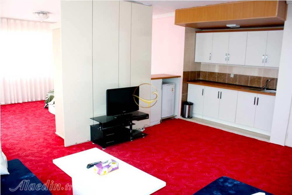 سوئیت یک خوابه هتل آپارتمان سه ستاره آنزا کلیبر |علاءالدین تراول