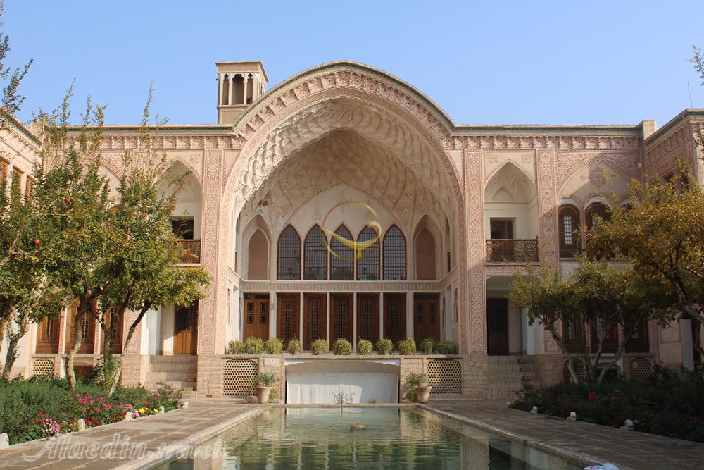 هتل عامری‌ها کاشان | علاءالدین تراول