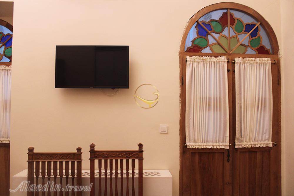 هتل آریانا کاشان | علاءالدین تراول