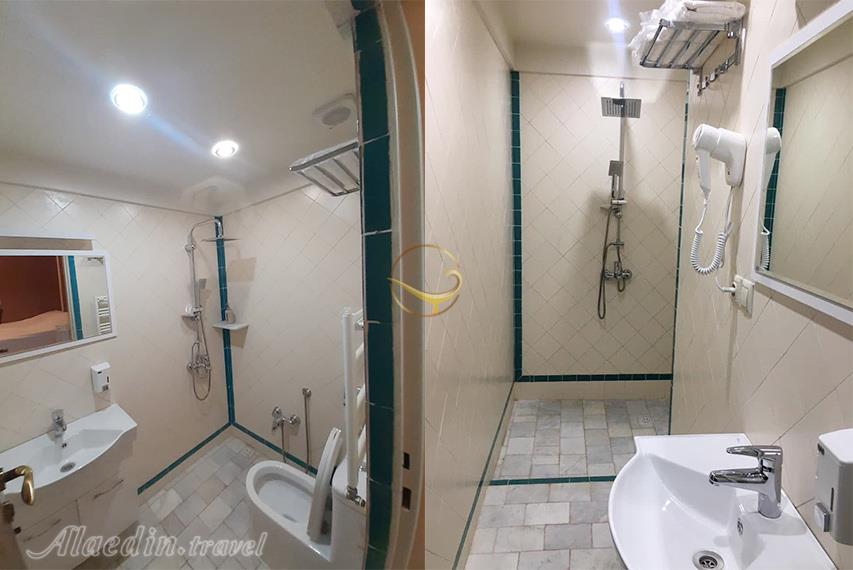 اقامتگاه سنتی سرای باباافضل کاشان | علاالدین تراول