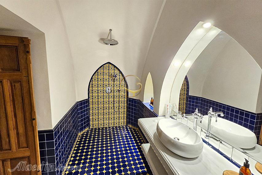 بوتیک هتل بالابان کاشان | علاالدین تراول