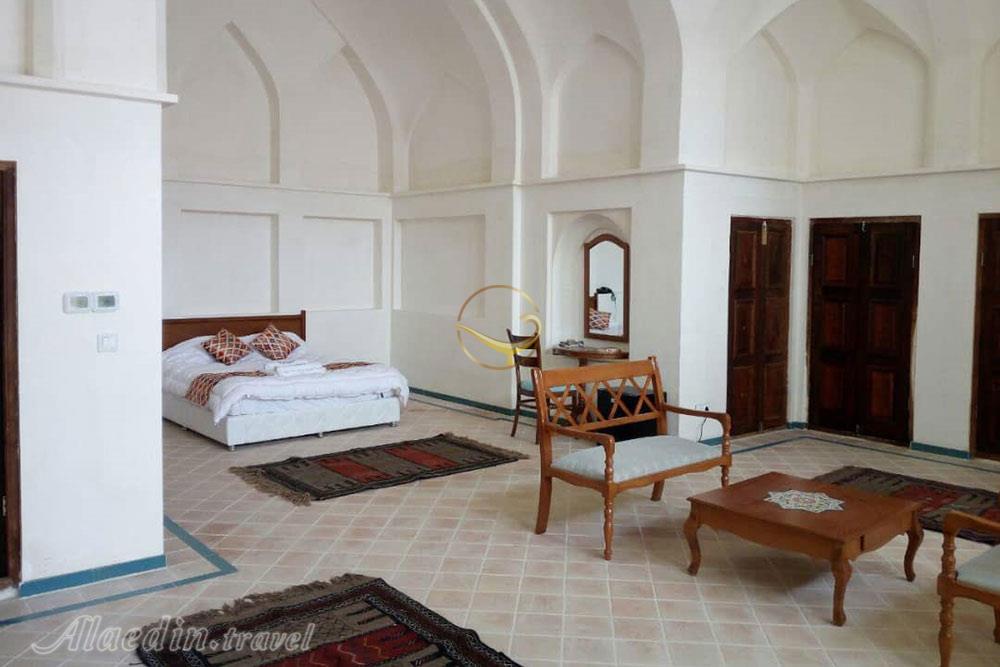 سرای فلاحتی کاشان | علاءالدین تراول