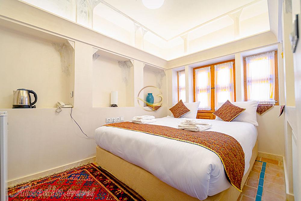 بوتیک هتل سرای قجر | علاءالدین تراول