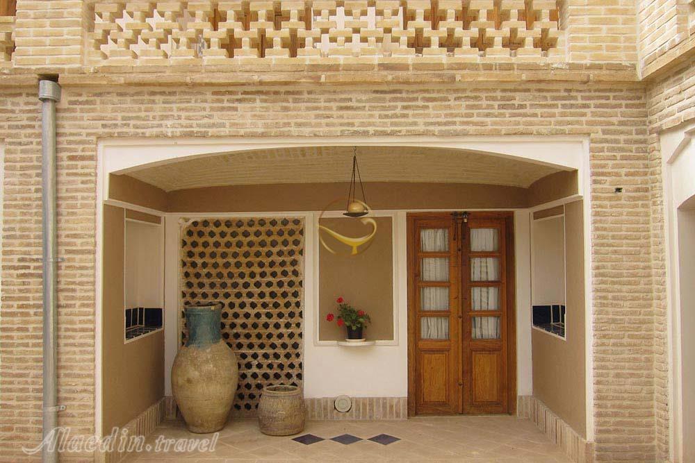 هتل خانه ایرانی کاشان