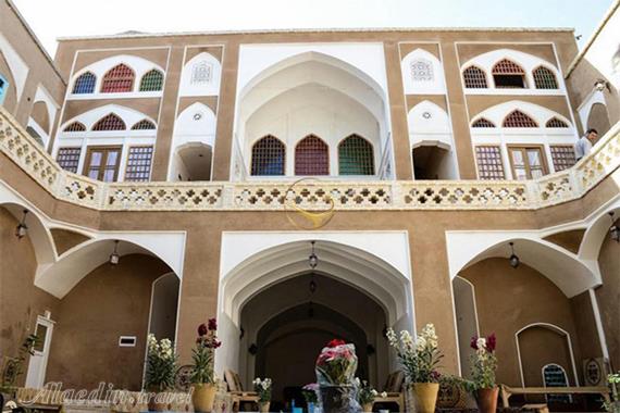 هتل خانه دوست کاشان