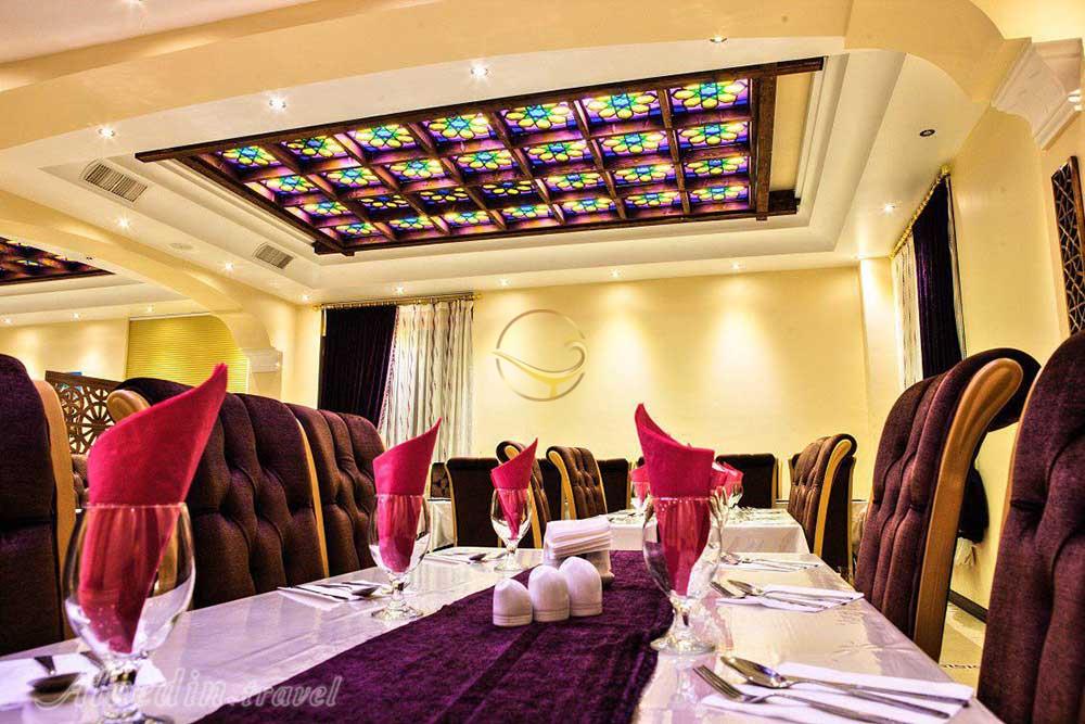 رستوران مجتمع گردشگری خورشید اردهال | علاءالدین تراول