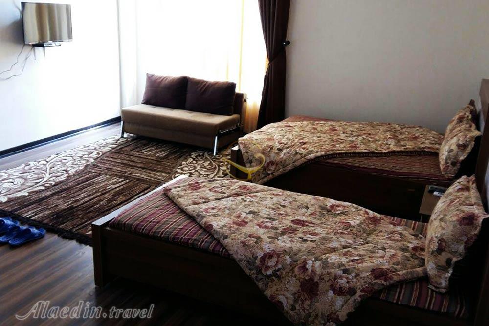 اتاق دو تخته تویین مجتمع گردشگری خورشید اردهال | علاءالدین تراول