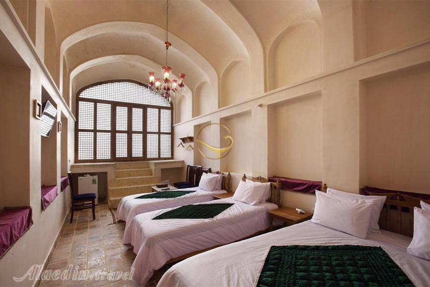 هتل خانه مرشدی 2 (ادیب) کاشان