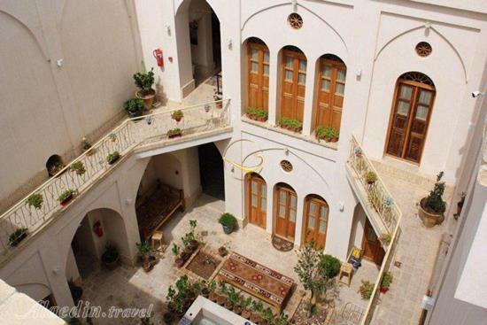 اقامتگاه سنتی سرای امیر کاشان