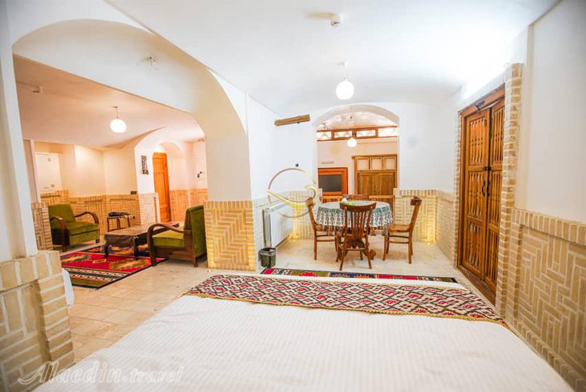 سرای سه سوک کاشان | علاءالدین تراول