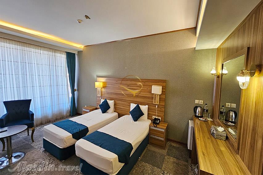 هتل وندا کاشان | علاالدین تراول