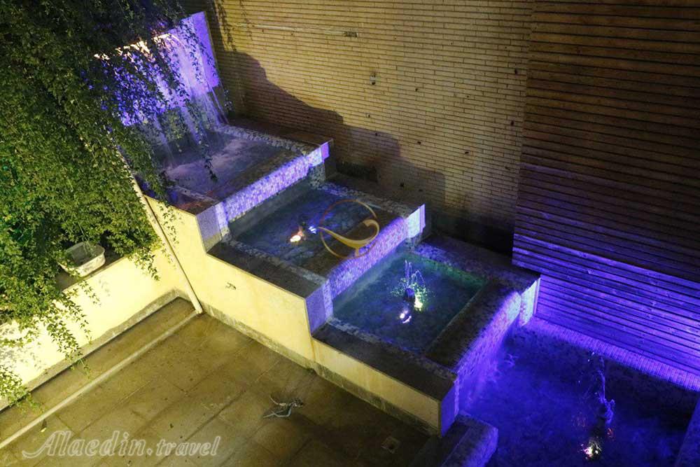 هتل سه ستاره هزار کرمان | علاءالدین تراول