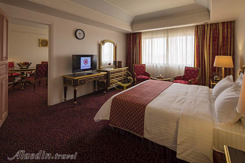 اتاق های هتل 5 ستاره پارس کرمان | علاءالدین تراول