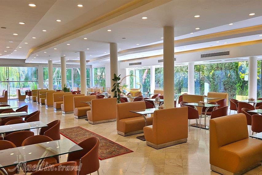 هتل آزادگان کرمانشاه | علاالدین تراول