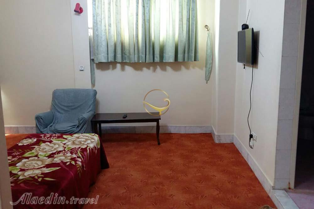 اتاق چهارتخته هتل سه ستاره رسالت کرمانشاه | علاءالدین تراول