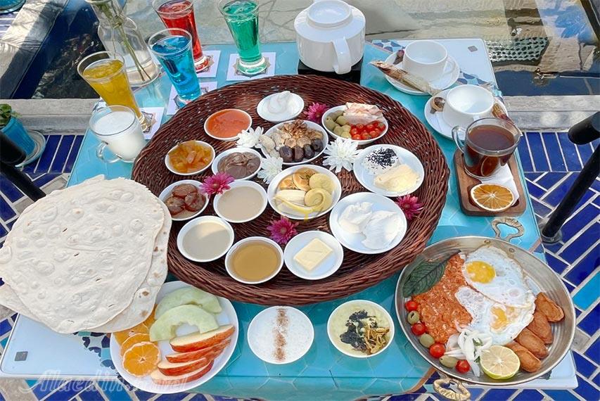 صبحانه بوتیک هتل صارم الدوله ونوشک | علاالدین تراول
