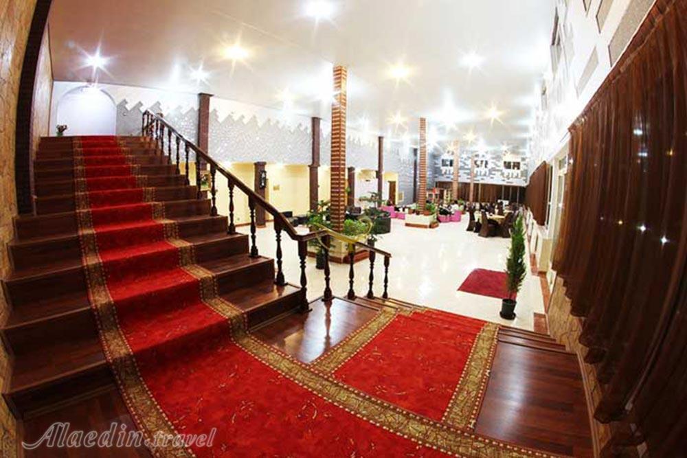 لابی و پله های هتل پرنیان خلخال | علاءالدین تراول