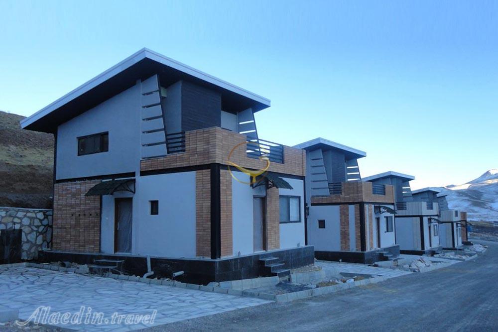 مجتمع اقامتی گلستانکوه خوانسار | علاءالدین تراول