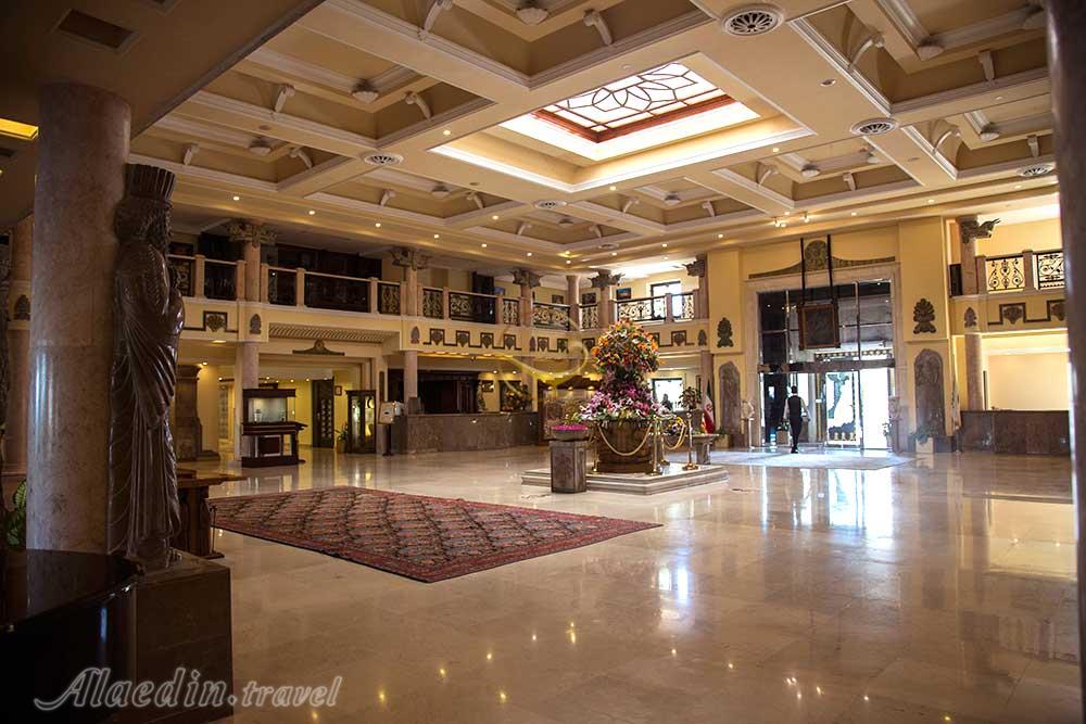لابی هتل پنج ستاره داریوش کیش | علاءالدین تراول