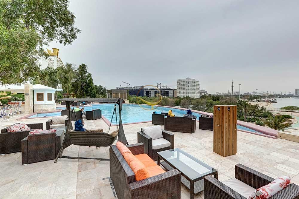 استخر هتل پنج ستاره داریوش کیش | علاءالدین تراول