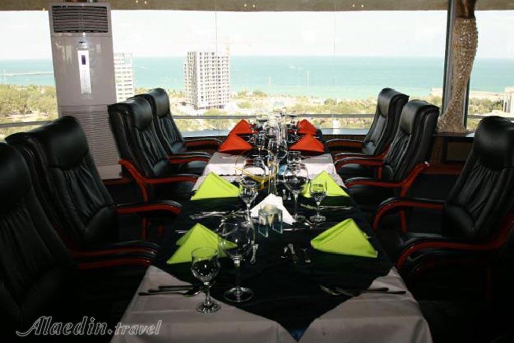 رستوران هتل 4 ستاره ارم بزرگ کیش | علاءالدین تراول