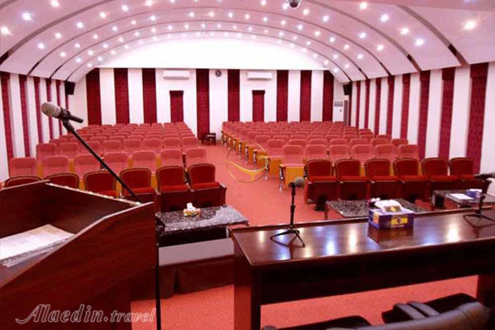 سالن کنفرانس هتل چهار ستاره فلامینگو کیش | علاءالدین تراول