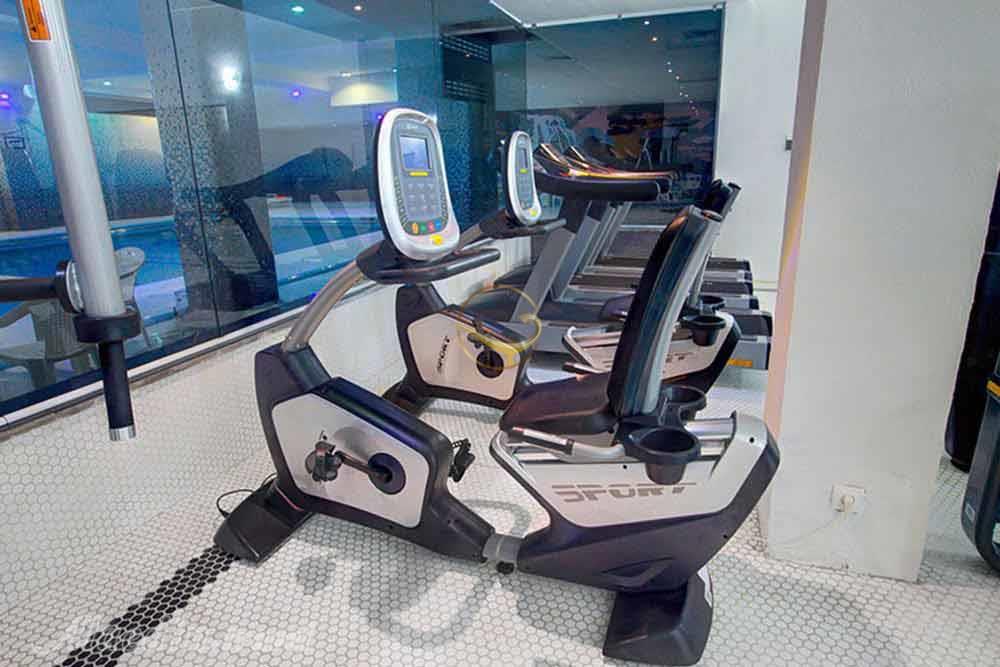 باشگاه ورزشی هتل پنج ستاره ایران کیش | علاءالدین تراول
