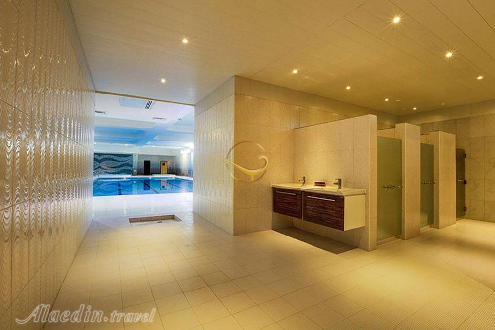 استخر هتل پنج ستاره ایران کیش | علاءالدین تراول