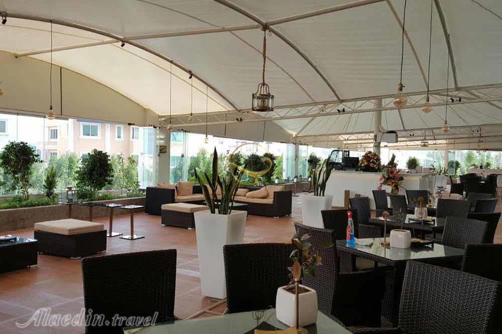 کافی شاپ هتل پنج ستاره ایران کیش | علاءالدین تراول