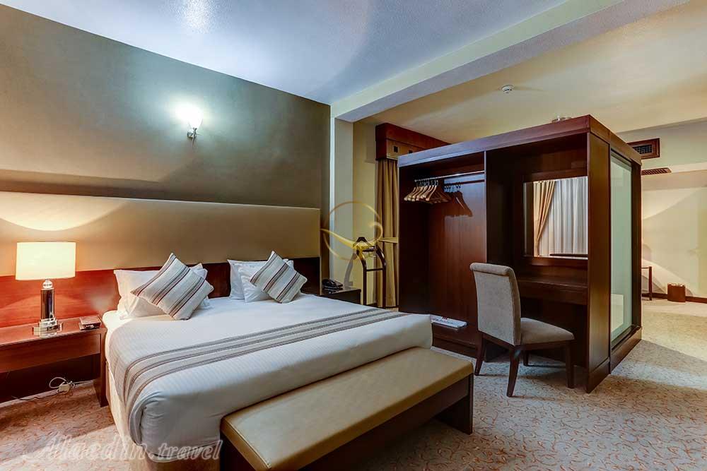 عکس اتاق هتل مارینا پارک کیش | علاالدین تراول