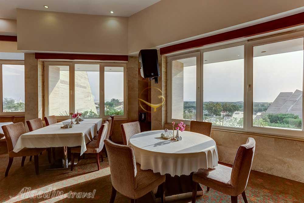 رستوران هتل پنج ستاره مارینا پارک کیش | علاءالدین تراول