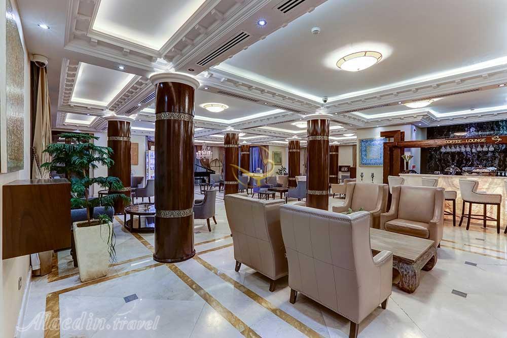 کافی شاپ هتل چهار ستاره سورینت مریم کیش | علاءالدین تراول