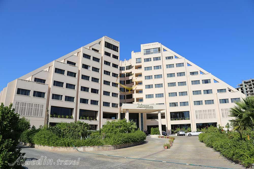 نمای ورودی هتل 5 ستاره میراژ کیش | علاءالدین تراول