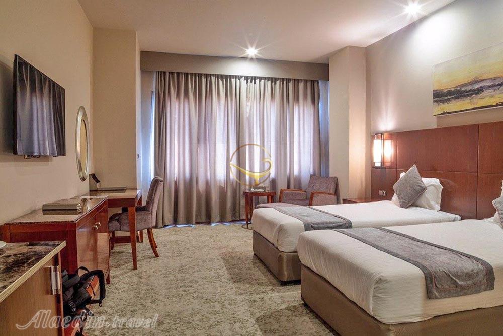 اتاق دو تخته هتل 5 ستاره میراژ کیش | علاءالدین تراول