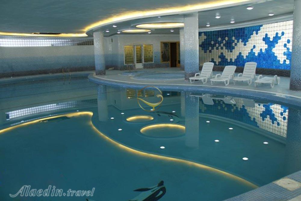 هتل پارمیدا کیش | علاءالدین تراول