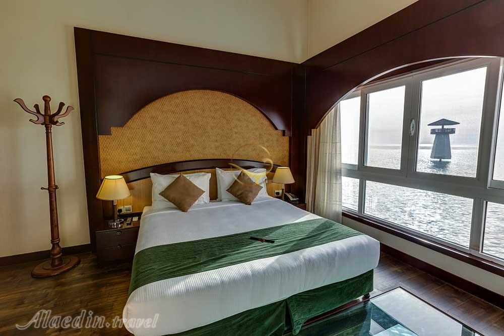 سوئیت امپریال چهارنفره هتل پنج ستاره ترنج کیش | علاءالدین تراول