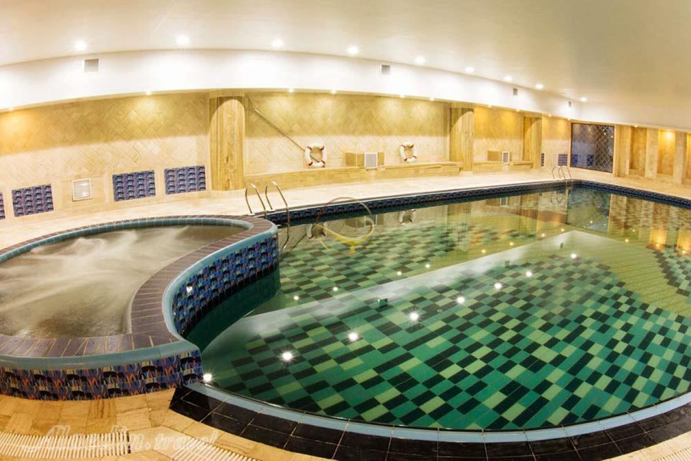 استخر هتل پنج ستاره ویدا کیش | علاءالدین تراول