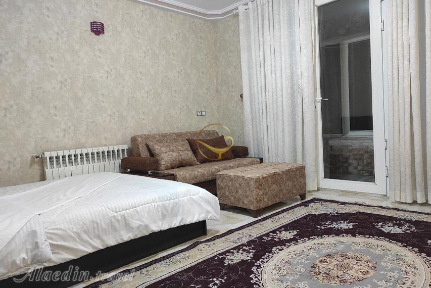 هتل دریاکنار لاهیجان | علاءالدین تراول