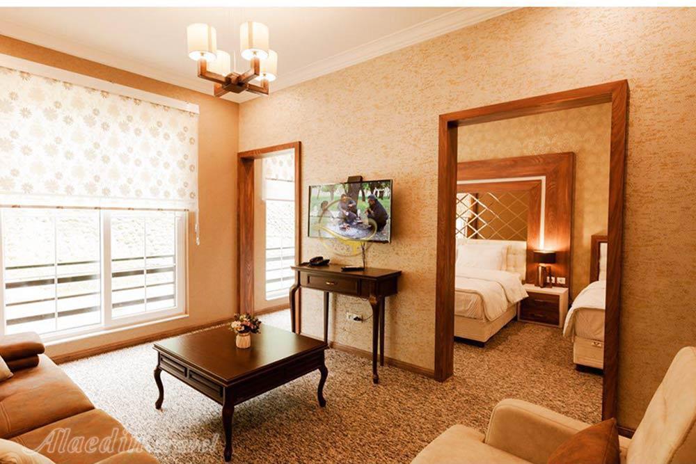 سوئیت کانکت هتل 5 ستاره رسپینا لاهیجان | علاءالدین تراول