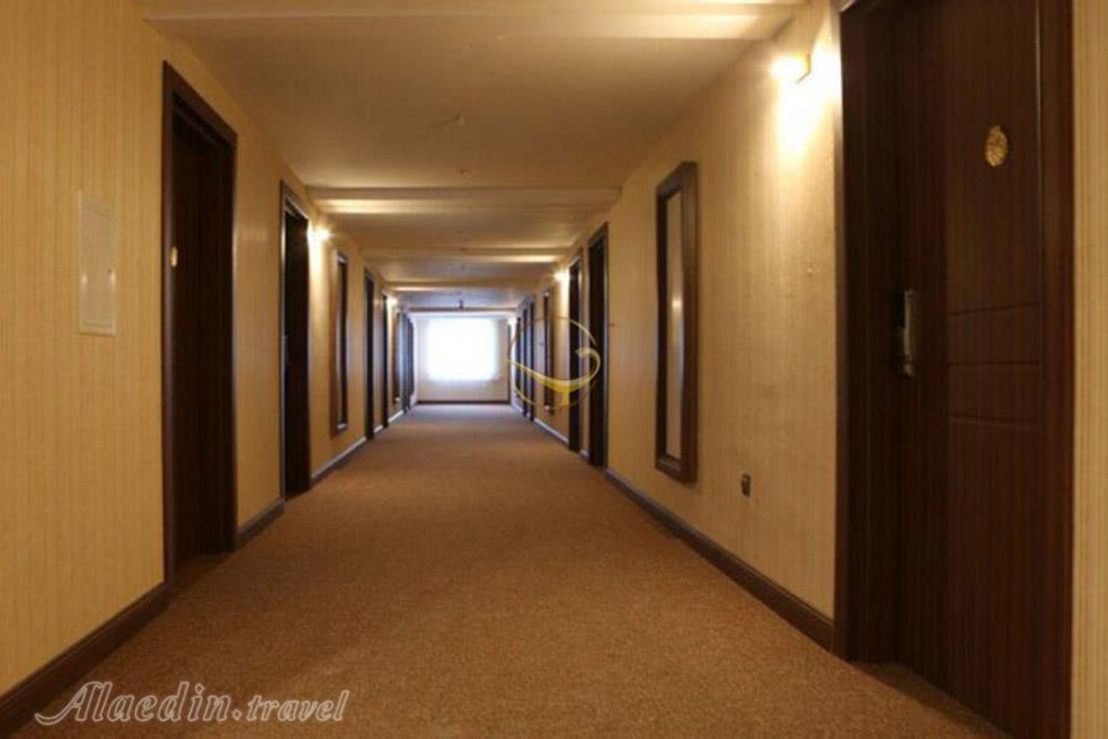 هتل شهرزاد لاهیجان | علاءالدین تراول