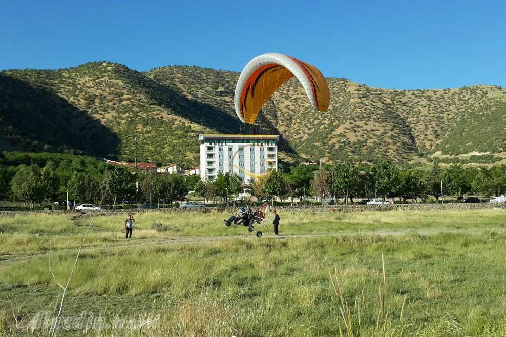 نمای هتل سه ستاره زریوار مریوان | علاءالدین تراول