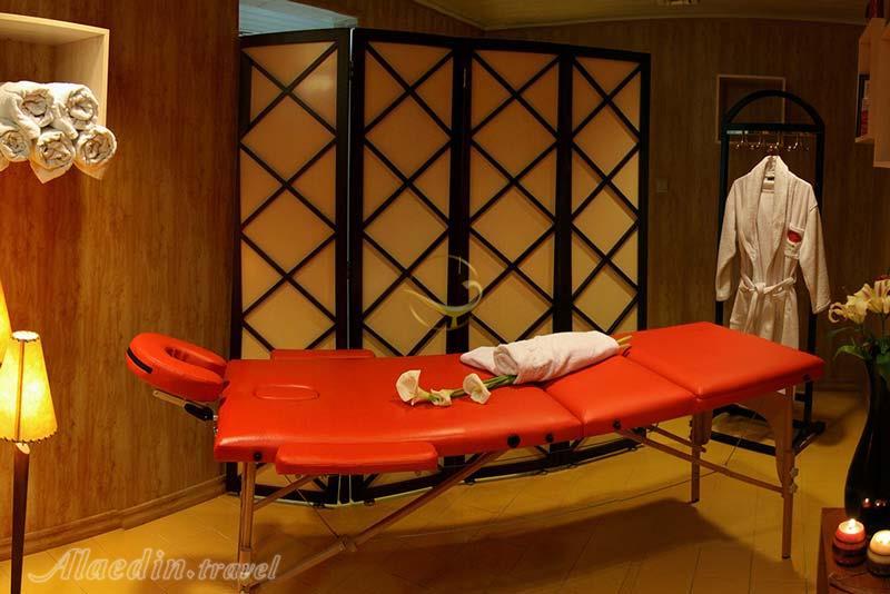 اسپا هتل 4 ستاره آبان مشهد | علاءالدین تراول