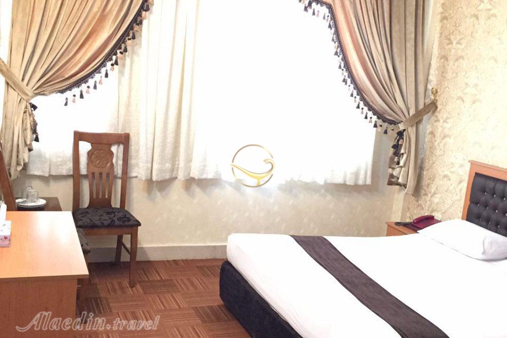 اتاق دبل هتل سه ستاره آفاق کیش  | علاءالدین تراول