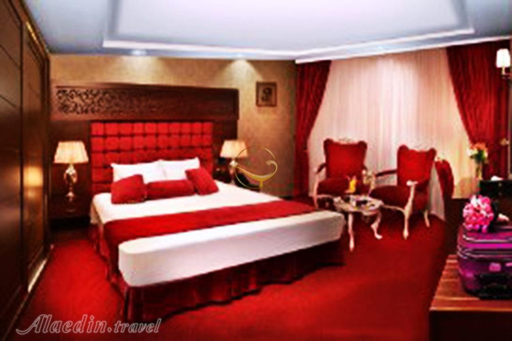 اتاق دبل هتل 4 ستاره الماس نوین مشهد | علاءالدین تراول