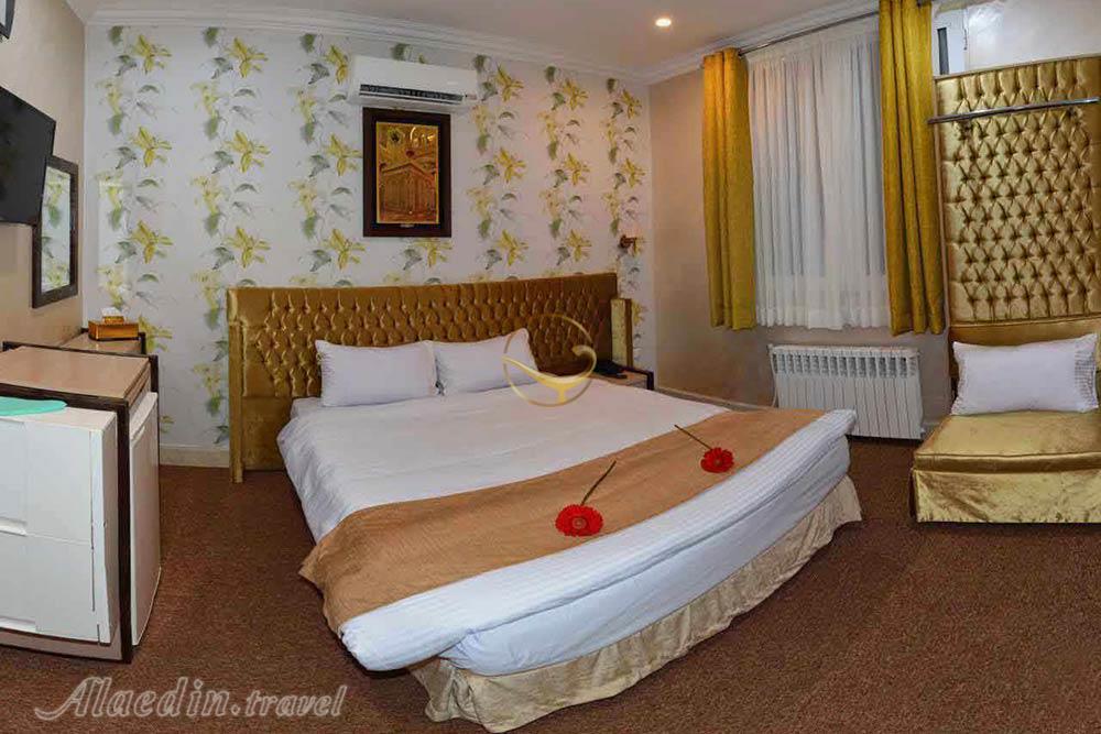 اتاق دبل هتل آپارتمان قصر آیدین مشهد  | علاءالدین تراول