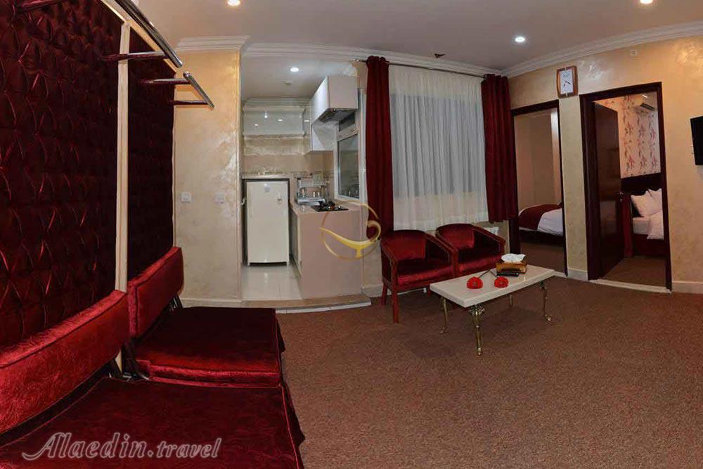 اتاق دو خوابه جکوزی دار هتل آپارتمان قصر آیدین مشهد | علاءالدین تراول