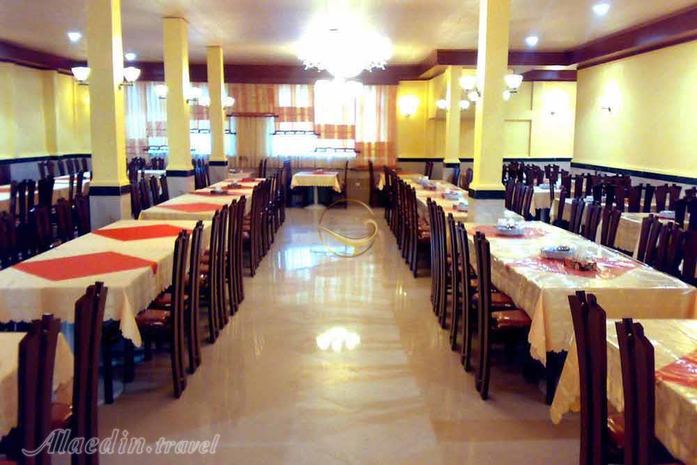 رستوران هتل 3 ستاره گلستان مشهد | علاءالدین تراول