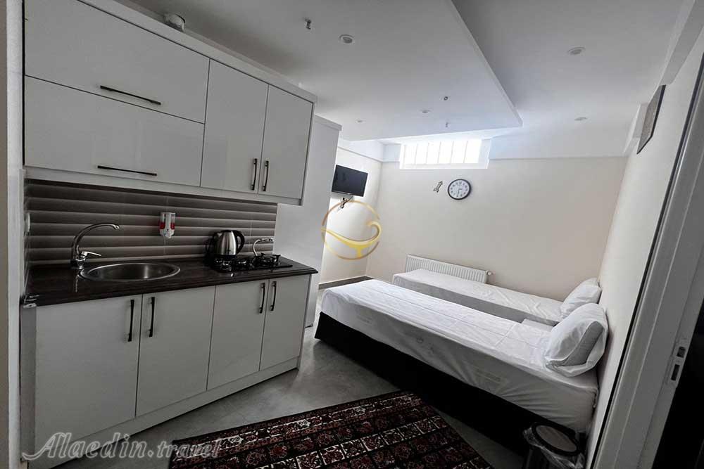 هتل حیات مشهد | علاءالدین تراول