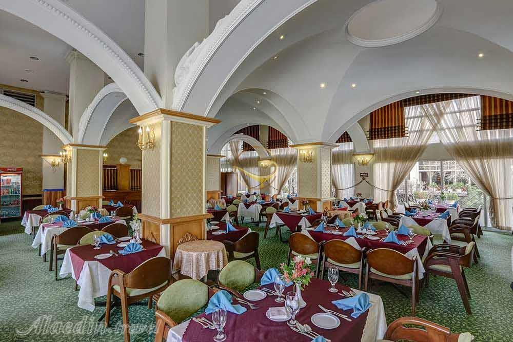 رستوران ویژه هتل 5 ستاره هما 2 مشهد | علاءالدین تراول